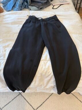 Abercrombie Small Men’s Black Elastic Hem Sweatpants - Casual Everyday Bottoms